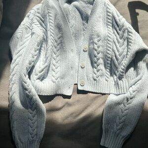 Aritizia Sunday Best cropped sweater